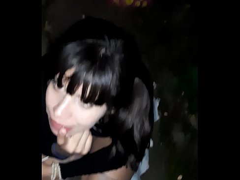❤️ Di jalan sirit bareuh di tukeran pikeun permen ❤️ porno dina pornosu.fulldesisex.ru ❌